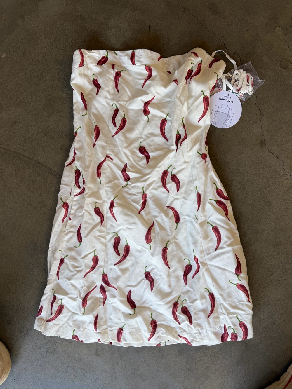 NEW Jessica Simpson White Strapless Mini Dress with Red Chili Print